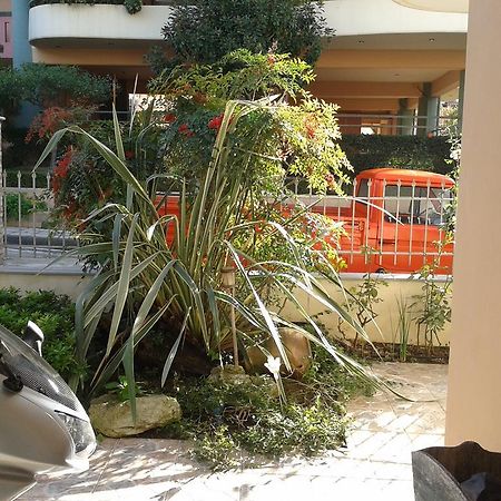 Patra - Cute Studio Near Center Patras Exterior foto
